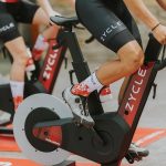 Cómo elegir una bicicleta estática para entrenamientos de ciclismo profesionales