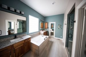 Ideas baratas para redecorar un cuarto de baño